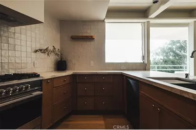 8448 Franklin, Los Angeles, CA 90069 - Photo 15