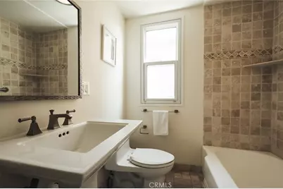 8448 Franklin, Los Angeles, CA 90069 - Photo 29