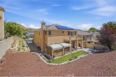 21116 Cross Creek Drive, Saugus, CA 91350 - Photo 37