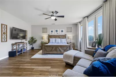 21116 Cross Creek Drive, Saugus, CA 91350 - Photo 25
