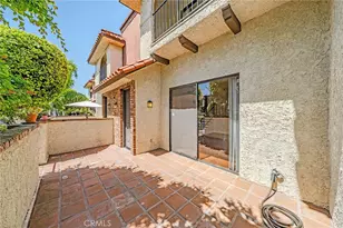 1719 Rogers Pl, Burbank, CA 91504 - Photo 29