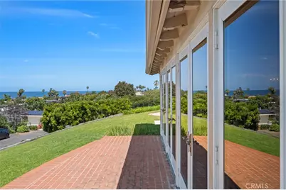 8361 Calle Del Cielo, La Jolla, CA 92037 - Photo 17