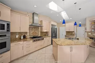8361 Calle Del Cielo, La Jolla, CA 92037 - Photo 19