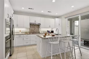 20506 Galloway Dr, Saugus, CA 91350 - Photo 5