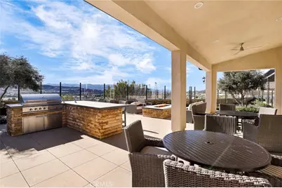 20506 Galloway Drive, Saugus, CA 91350 - Photo 35