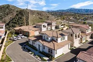 20506 Galloway Dr, Saugus, CA 91350 - Photo 31