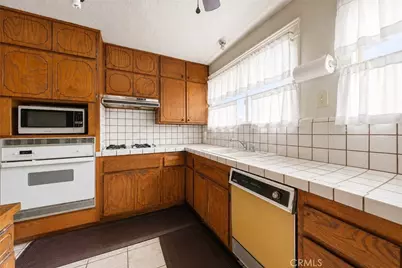 1736 W 51st, Los Angeles, CA 90062 - Photo 5
