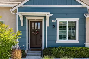 25118 Citron Ln, Canyon Country, CA 91387 - Photo 3