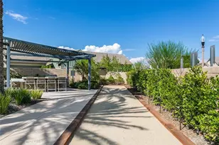25118 Citron Ln, Canyon Country, CA 91387 - Photo 35