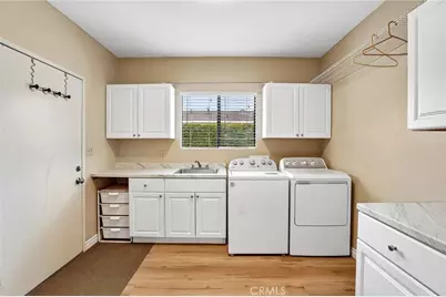 3227 E Del Mar Boulevard, Pasadena, CA 91107 - Photo 27