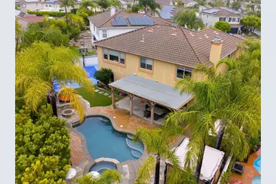 6137 Ridgemont, La Verne, CA 91750 - Photo 43