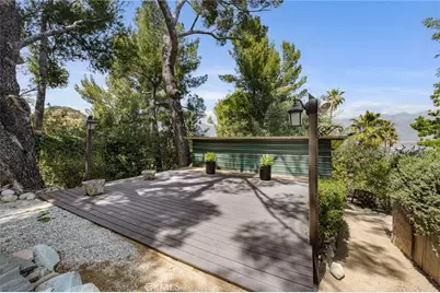 3854 Hampstead, La Canada Flintridge, CA 91011 - Photo 39