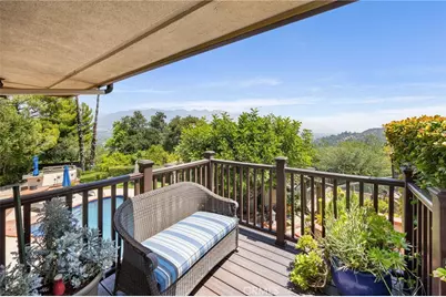 3854 Hampstead, La Canada Flintridge, CA 91011 - Photo 27