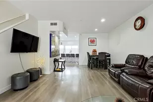 18347 Saticoy St, Reseda, CA 91335 - Photo 5