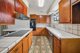 14860 Novice St, North Hills, CA 91343 - Photo 11