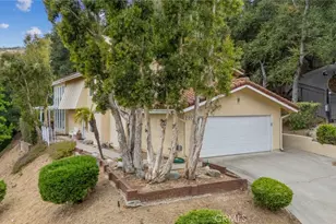 2321 Via Saldivar, Glendale, CA 91208 - Photo 3