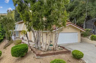 2321 Via Saldivar, Glendale, CA 91208 - Photo 3