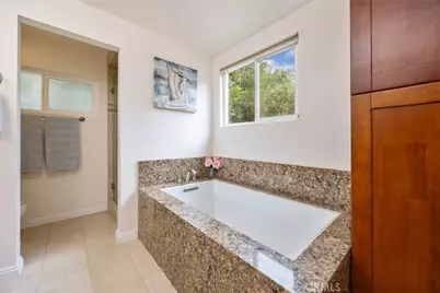 2321 Via Saldivar, Glendale, CA 91208 - Photo 35