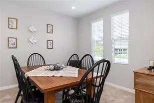 18728 Seville Way, Canyon Country, CA 91387 - Photo 7
