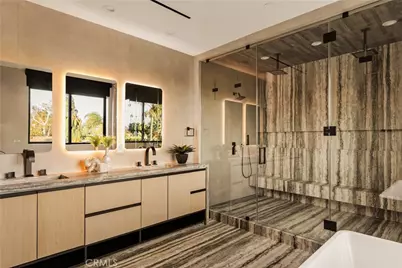 4528 Matilija Avenue, Sherman Oaks, CA 91423 - Photo 29