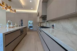 4528 Matilija Ave, Sherman Oaks, CA 91423 - Photo 17