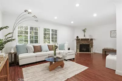 4189 Vineland Avenue #111, North Hollywood, CA 91602 - Photo 1