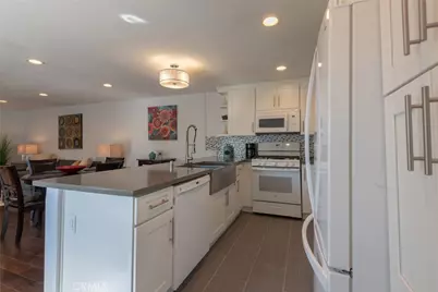 3615 Sunswept Drive, Studio City, CA 91604 - Photo 35