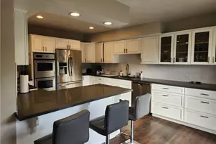 3615 Sunswept Dr, Studio City, CA 91604 - Photo 13