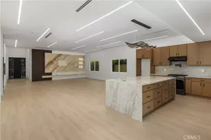 19041 Schoenborn, Northridge, CA 91324 - Photo 13