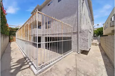 3661 Dunn Drive, Los Angeles, CA 90034 - Photo 15
