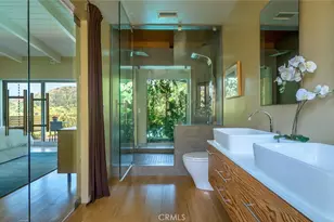 2770 Mira Vista Dr, Glendale, CA 91208 - Photo 33