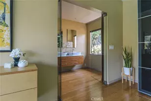 2770 Mira Vista Dr, Glendale, CA 91208 - Photo 31