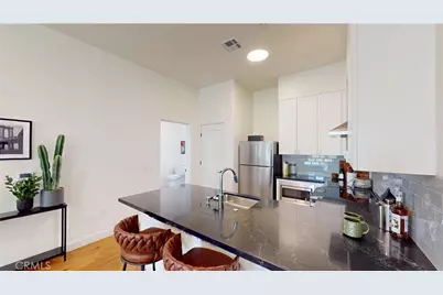 1878 E Walnut Street #203, Pasadena, CA 91107 - Photo 3