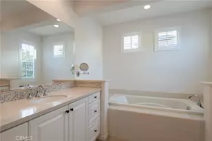 885 E Manresa, Azusa, CA 91702 - Photo 31