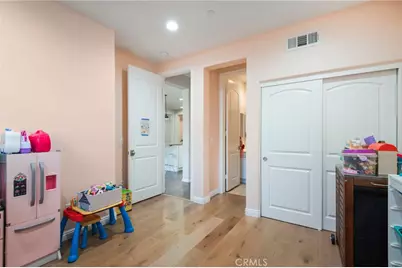 885 E Manresa, Azusa, CA 91702 - Photo 35