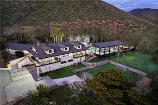 9557 Hierba, Agua Dulce, CA 91390 - Photo 47