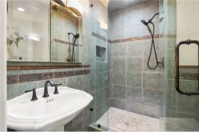 9557 Hierba, Agua Dulce, CA 91390 - Photo 27