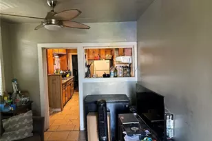 339 W 76th, Los Angeles, CA 90003 - Photo 7