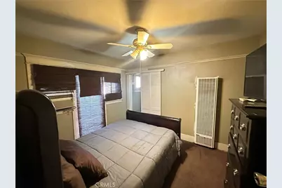 339 W 76th, Los Angeles, CA 90003 - Photo 13