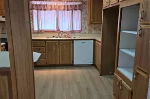 26058 Fountain Palm Dr, Homeland, CA 92548 - Photo 7