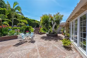 8361 Calle Del Cielo, La Jolla, CA 92037 - Photo 7