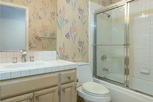940 Calle Amable, Glendale, CA 91208 - Photo 13