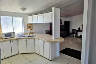 10144 Fetters, Mojave, CA 93501 - Photo 11