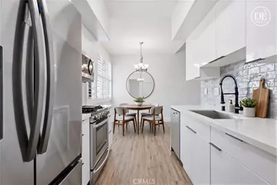 300 E Providencia #205, Burbank, CA 91502 - Photo 9