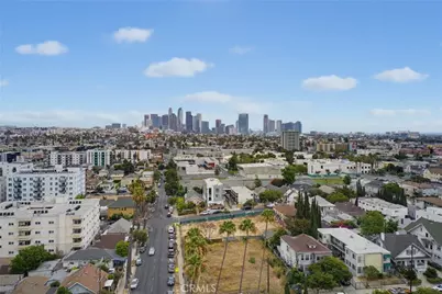 1107 S Mariposa Avenue, Los Angeles, CA 90006 - Photo 9