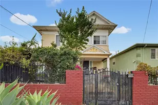 1107 S Mariposa Ave, Los Angeles, CA 90006 - Photo 1