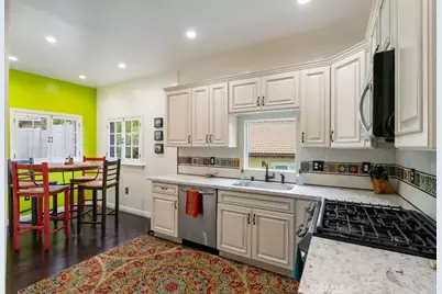 2037 Holly Hill, Los Angeles, CA 90068 - Photo 19