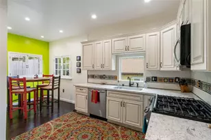 2037 Holly Hill, Los Angeles, CA 90068 - Photo 19