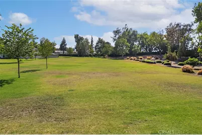 2112 Hawthorne Court, San Bernardino, CA 92404 - Photo 37