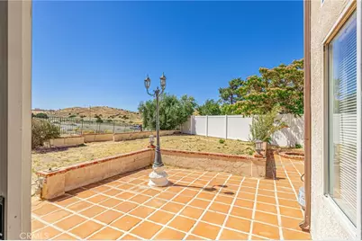 2856 Cloverdale Court, Palmdale, CA 93551 - Photo 29